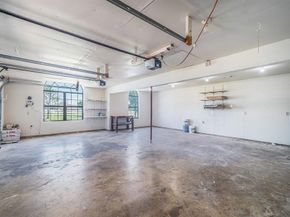 10101  Round Hill Road , Fort Worth Texas 76131