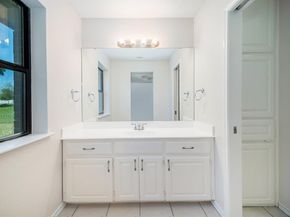 10101  Round Hill Road , Fort Worth Texas 76131