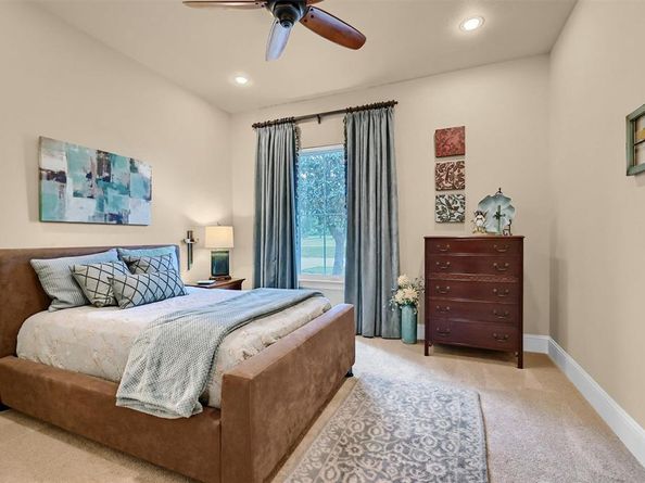 1421  Rolling  , Celina Texas 75009