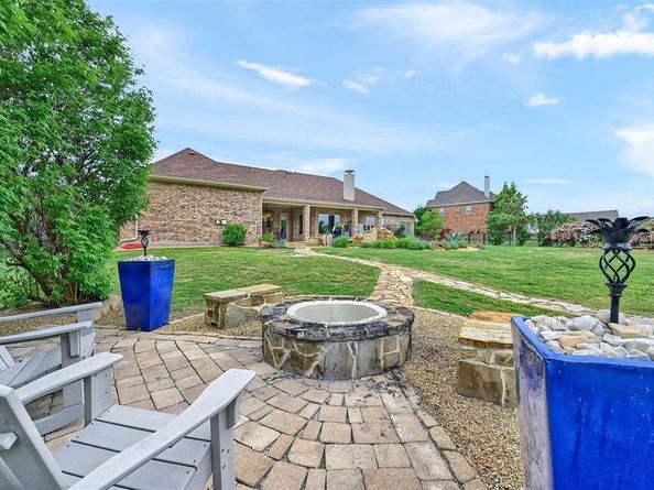 1421  Rolling  , Celina Texas 75009
