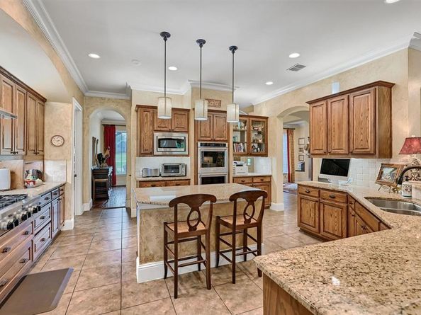 1421  Rolling  , Celina Texas 75009