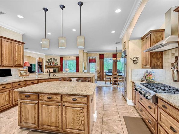 1421  Rolling  , Celina Texas 75009