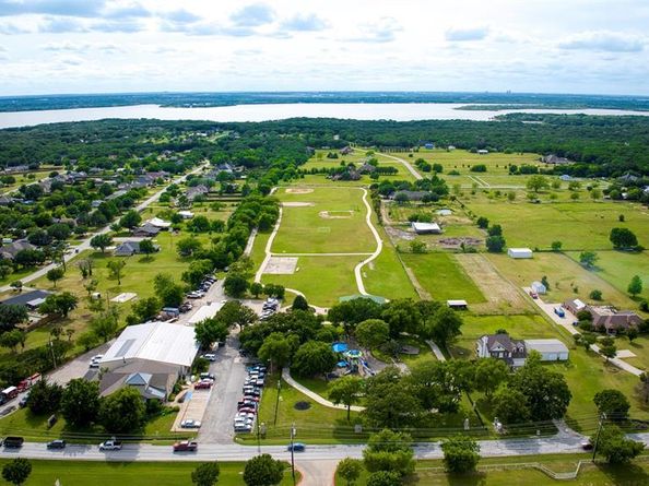 711  Pearl Cove , Oak Point Texas 75068