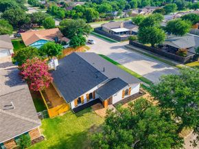 5000  Brandenburg Lane , The Colony Texas 75056