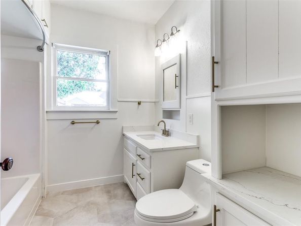 4601  Pershing Avenue , Fort Worth Texas 76107