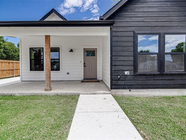 1205 E Morningside Drive , Fort Worth Texas 76104