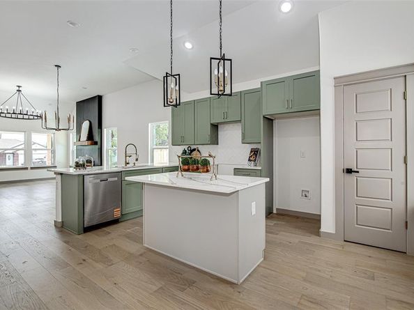 1205 E Morningside Drive , Fort Worth Texas 76104