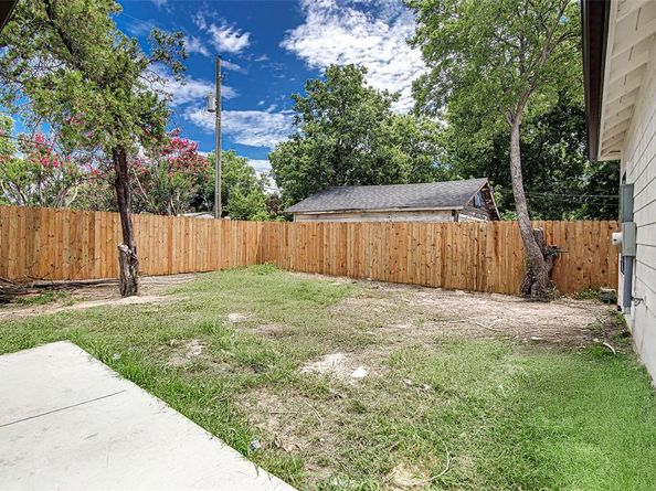 1205 E Morningside Drive , Fort Worth Texas 76104