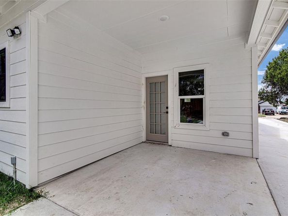 1205 E Morningside Drive , Fort Worth Texas 76104