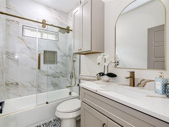 1205 E Morningside Drive , Fort Worth Texas 76104