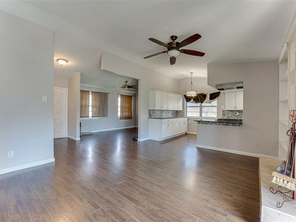 3908  Cody Court , Irving Texas 75062