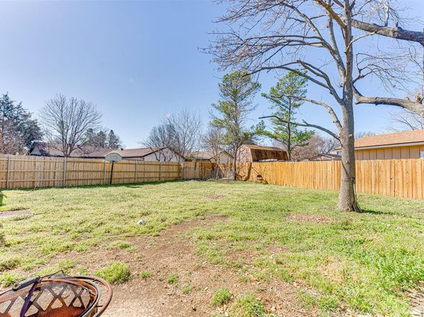 3908  Cody Court , Irving Texas 75062