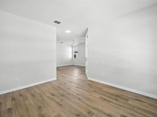 1928  Stonehill Drive , Fort Worth Texas 76247