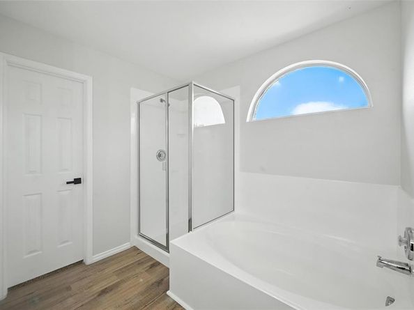 1928  Stonehill Drive , Fort Worth Texas 76247