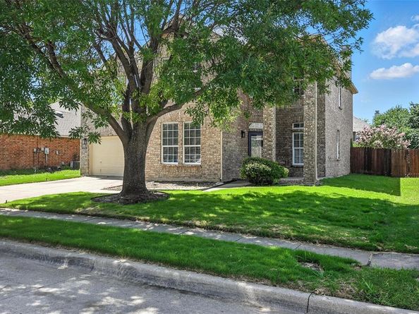 1928  Stonehill Drive , Fort Worth Texas 76247