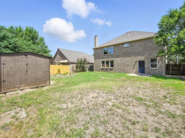 1928  Stonehill Drive , Fort Worth Texas 76247