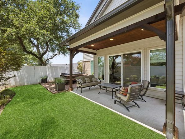 6506  Barnsbury Court , Dallas Texas 75248