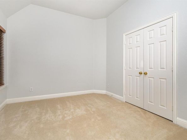 1614  Sierra Trail , Garland Texas 75043