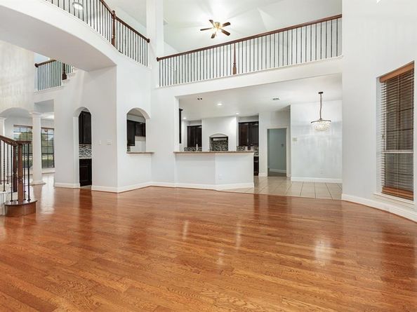 1614  Sierra Trail , Garland Texas 75043