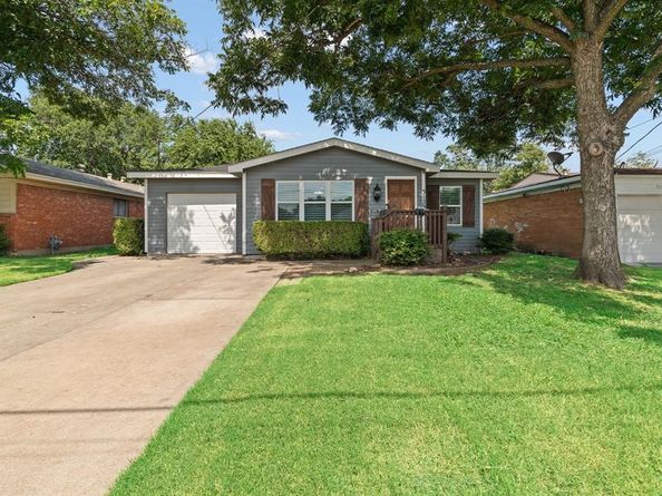 3129  Olive Place , Fort Worth Texas 76116