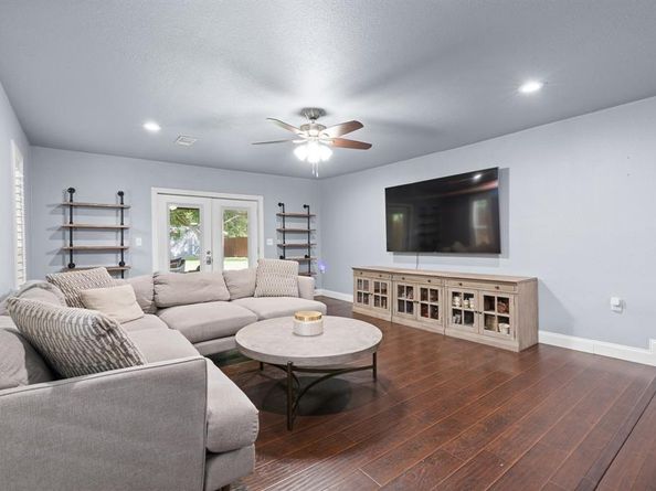 3129  Olive Place , Fort Worth Texas 76116