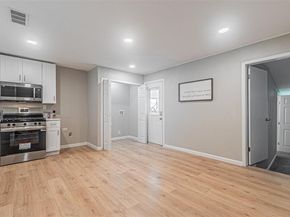 5307  Kelly Elliott  , Arlington Texas 76017