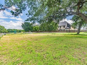 5307  Kelly Elliott  , Arlington Texas 76017