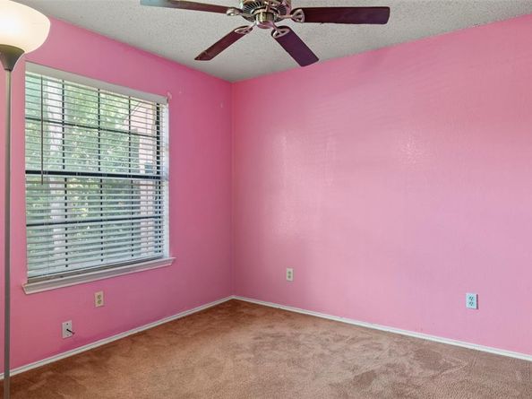 10204  Oak Terrace Circle , Dallas Texas 75227