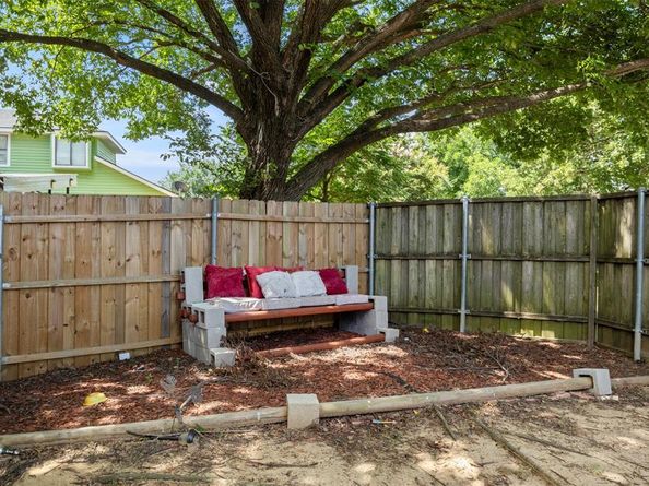 10204  Oak Terrace Circle , Dallas Texas 75227