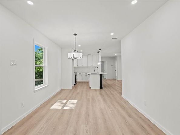 812  Sylvan Drive , Garland Texas 75040