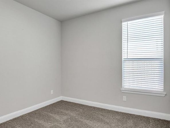 2704  STARLING Street , Denton Texas 76205