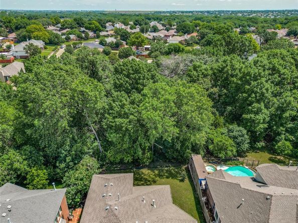 518  River Birch Trail , Garland Texas 75040