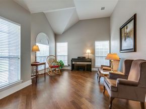 518  River Birch Trail , Garland Texas 75040