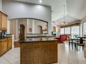 518  River Birch Trail , Garland Texas 75040