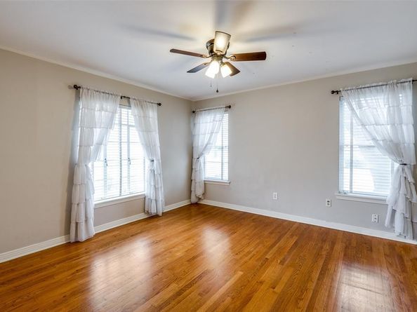 1403  Eastus Drive , Dallas Texas 75208