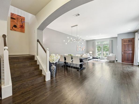 2405  Throckmorton Street , Dallas Texas 75219