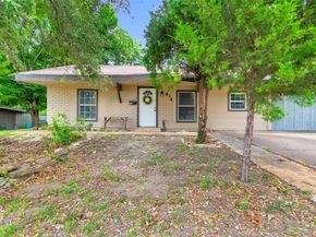 918  Garden Drive , Garland Texas 75040