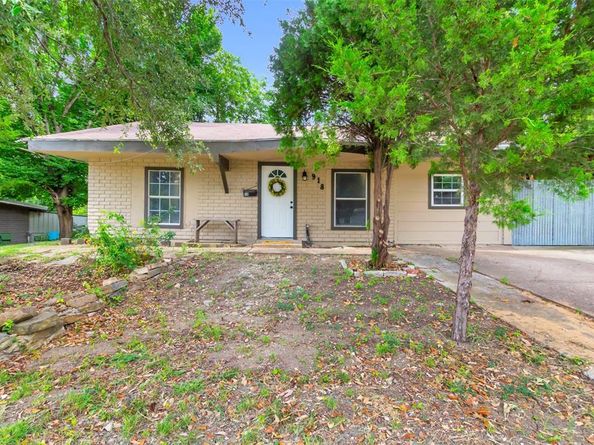 918  Garden Drive , Garland Texas 75040