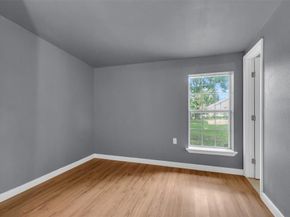 918  Garden Drive , Garland Texas 75040