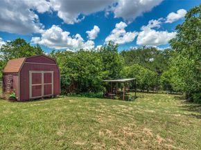 411 S Morocco Avenue , Dallas Texas 75211