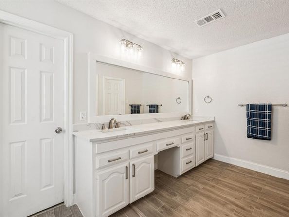 8041  Rushmore Road , Fort Worth Texas 76137