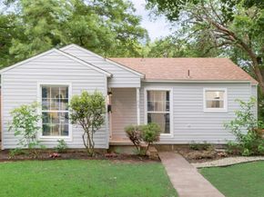 1103 W Russell Avenue , Carrollton Texas 75006