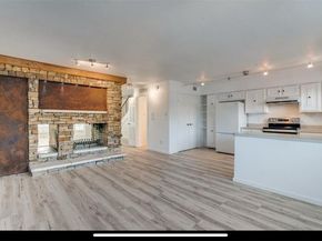 5810  Marina Drive  12, Garland Texas 75043