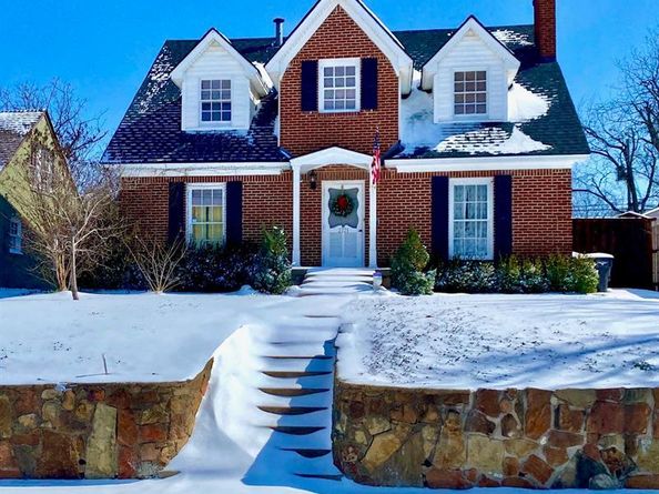 2721  Forest Park Boulevard , Fort Worth Texas 76110