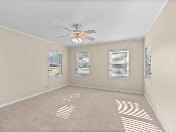 2200  Grandview Drive , Fort Worth Texas 76112