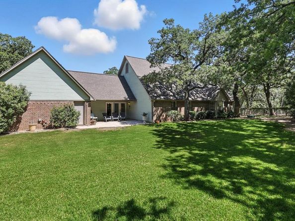 8943  David Fort Road , Argyle Texas 76226