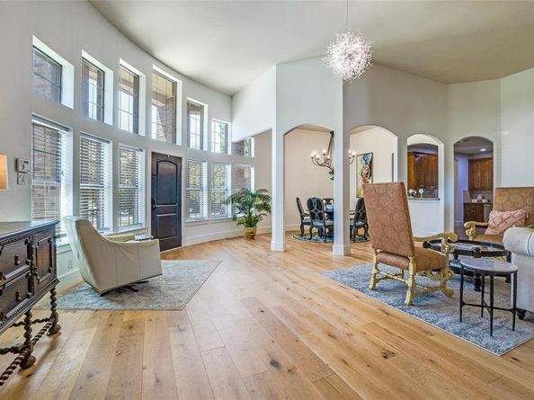 1706  Peavy Road , Dallas Texas 75228