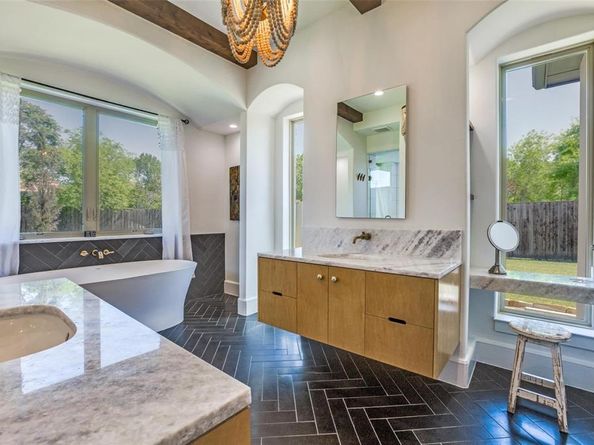 1706  Peavy Road , Dallas Texas 75228