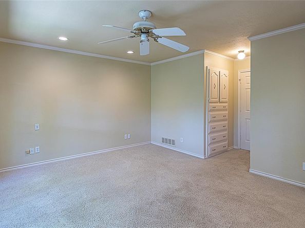 7609  Windmill Lane , Garland Texas 75044
