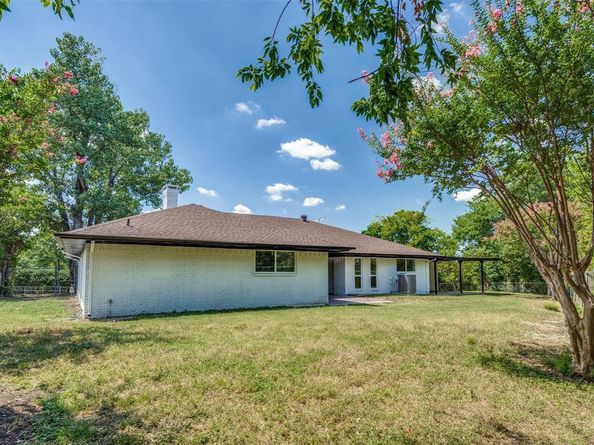 8443  Stults Road , Dallas Texas 75243